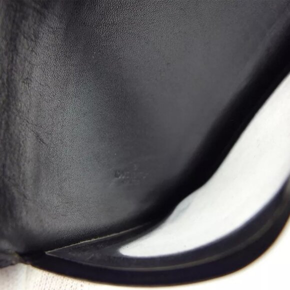 Louis Vuitton Regular Epi Epilazer Authentic Used - Picture 2 of 16